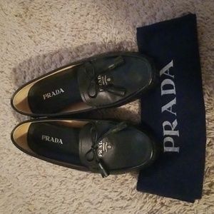 Prada loafers size 37 1/2(us size7)